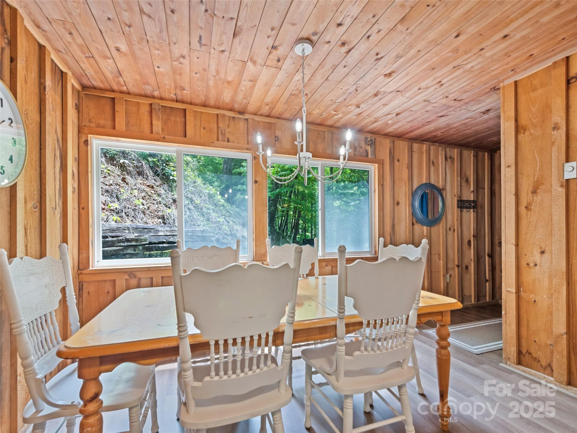 237 Biltmore Circle - Photo 8