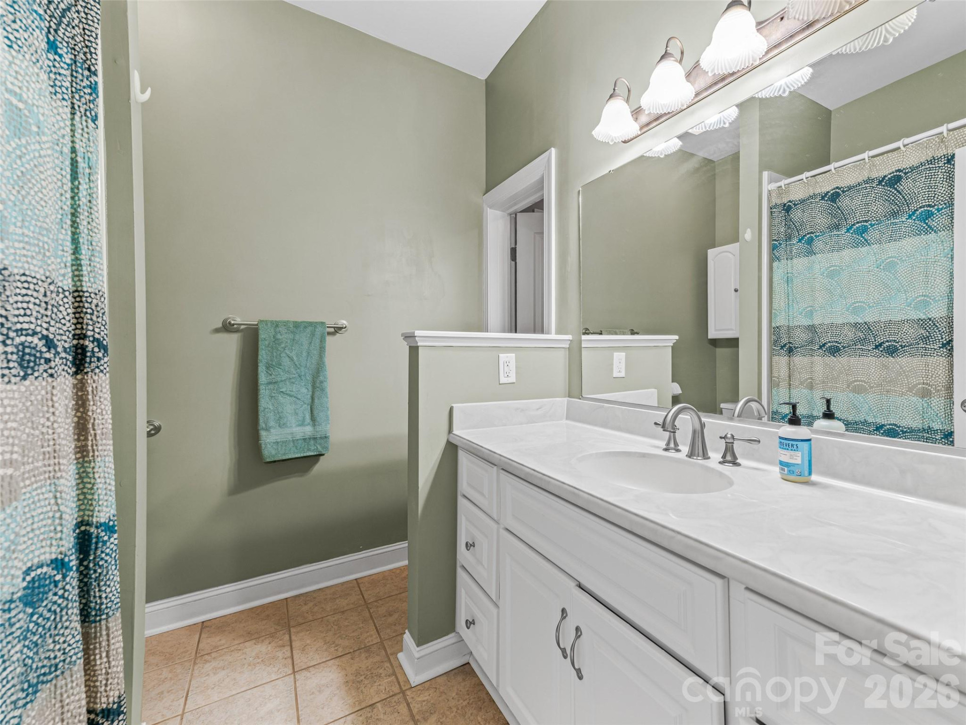 138 Bridlewood Trail - Photo 34