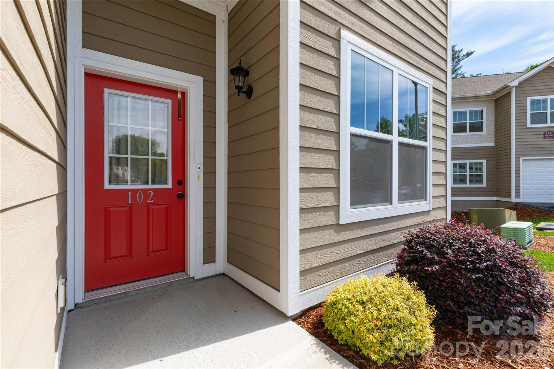 138 Foxden Drive #102 - Photo 3