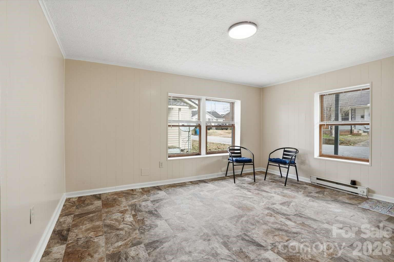 381 Cleghorn Street - Photo 7