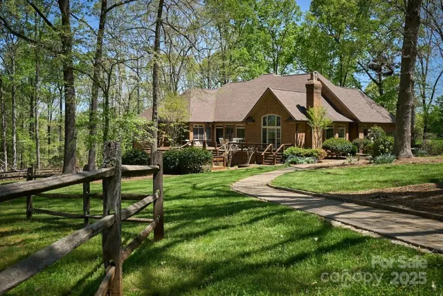 201 Hughes Creek, Columbus, NC, 28722