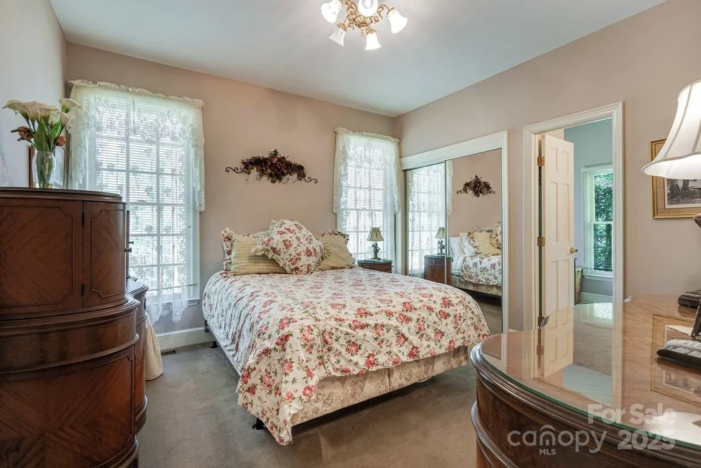 201 Hughes Creek - Photo 13