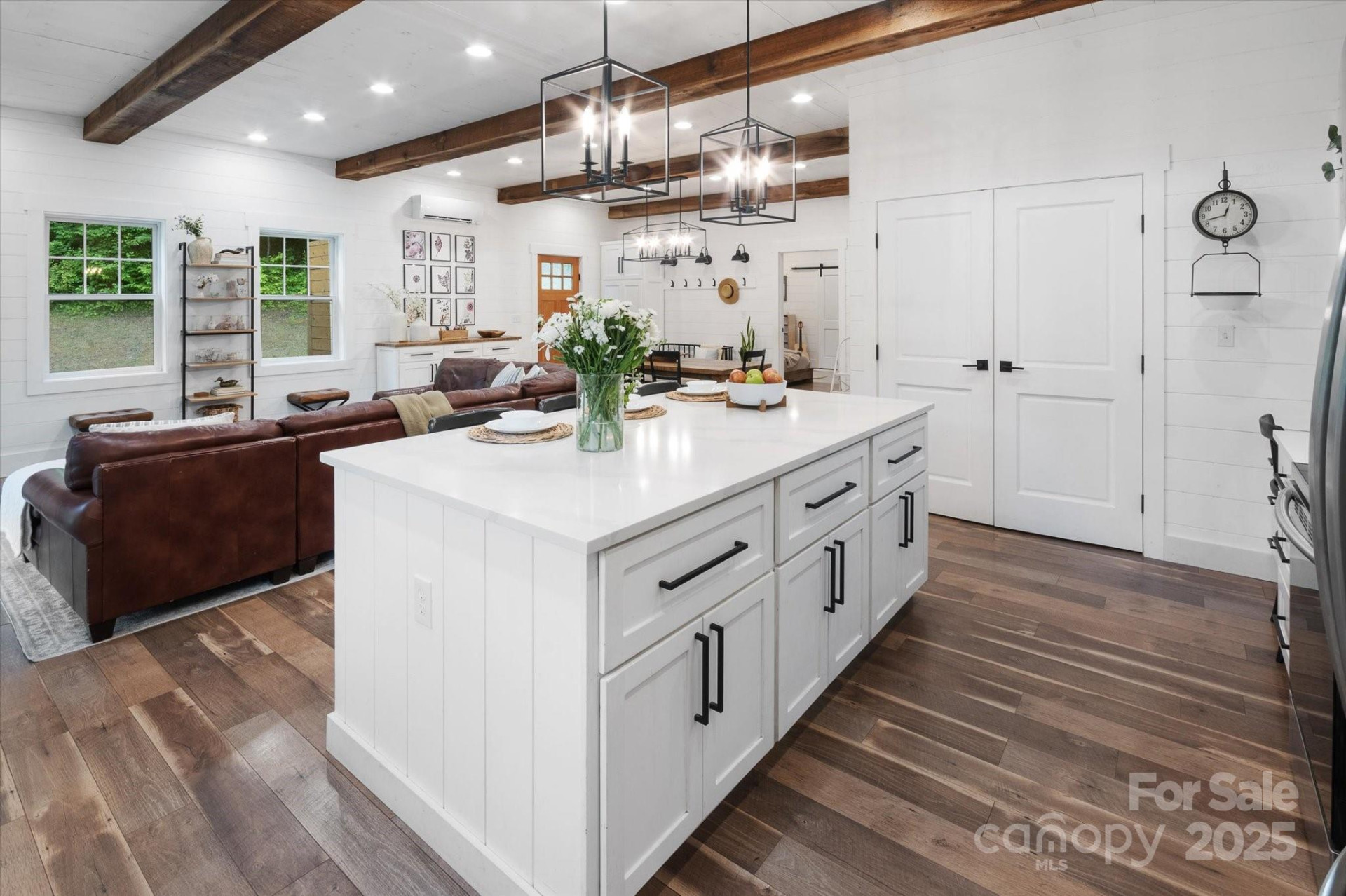 942 Paint Fork Road - Photo 8