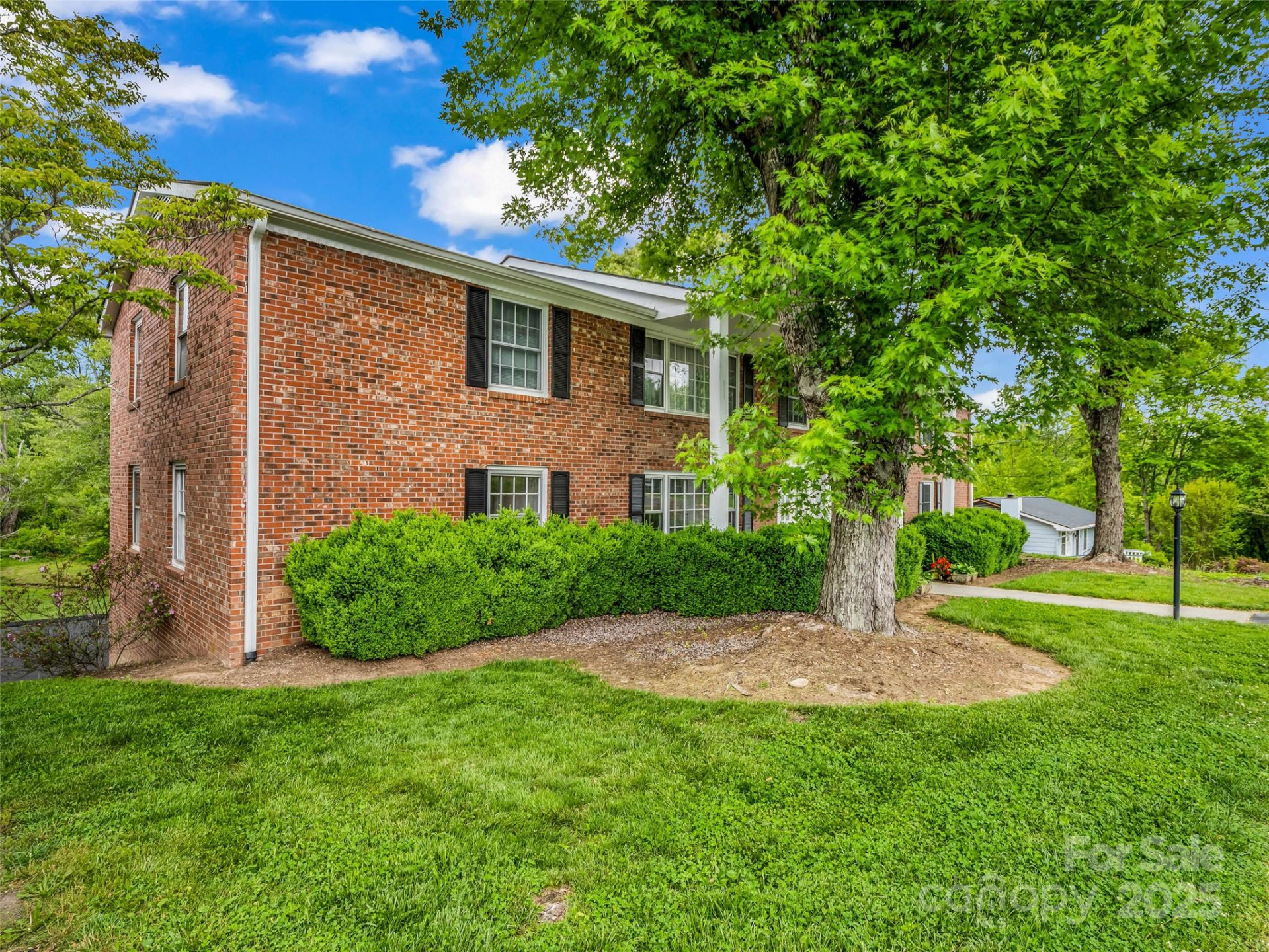 65 Brookside Drive #35 - Photo 3