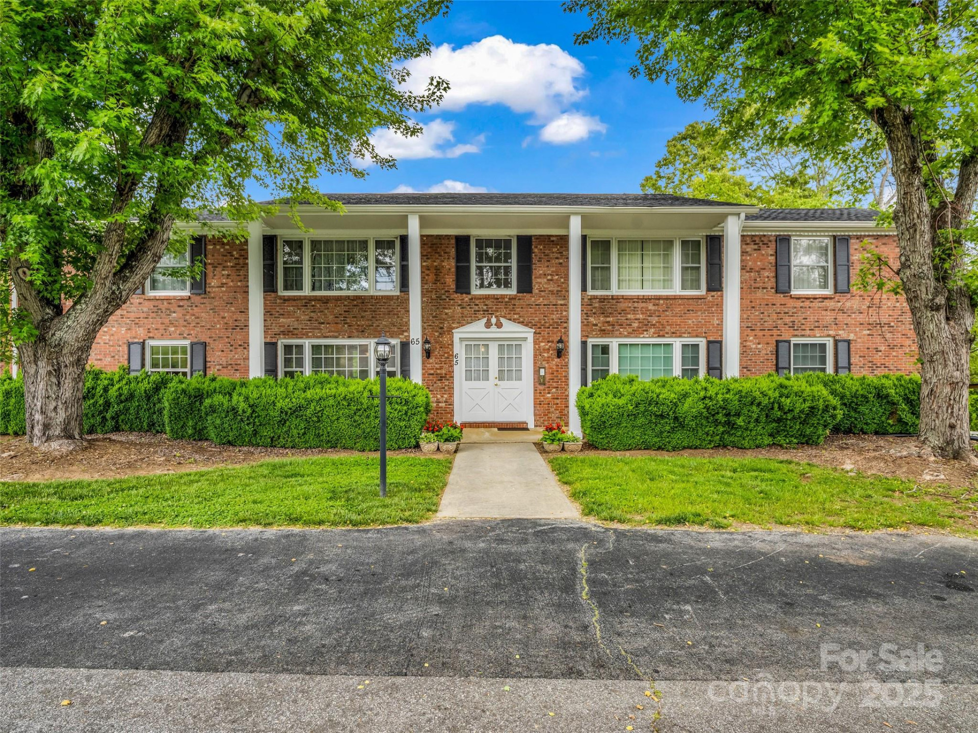 65 Brookside Drive #35 - Photo 4