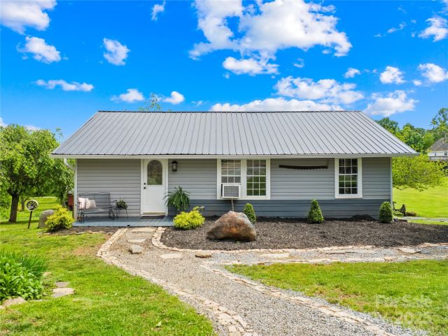 16 Julep Drive, Alexander, NC, 28701