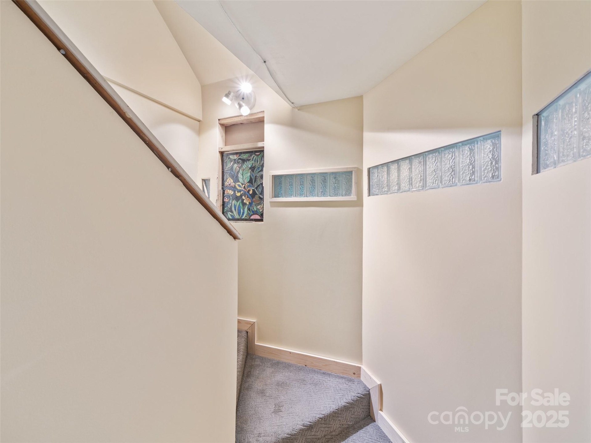 278 Mount View Drive - Photo 23