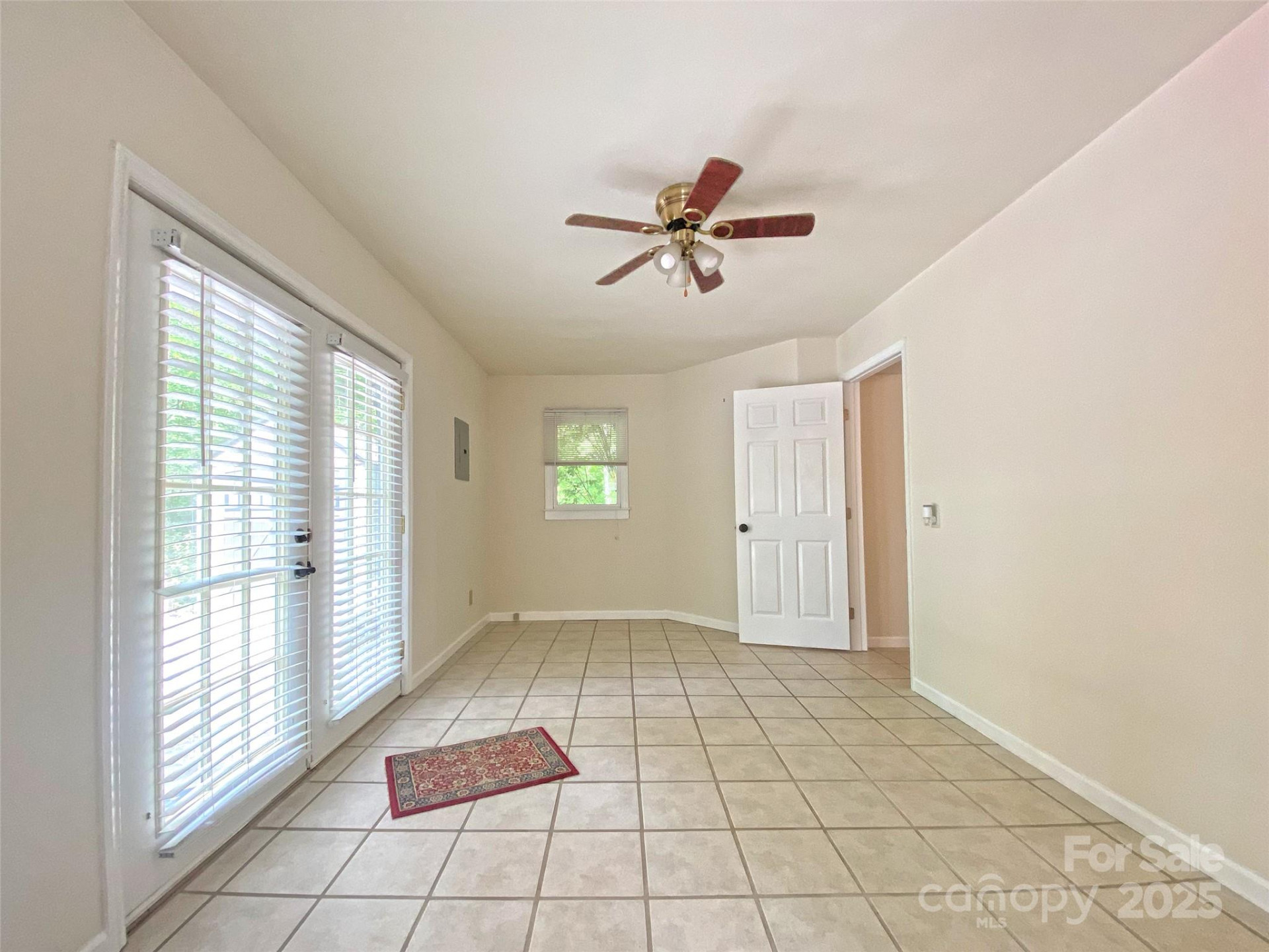 59 Shand Street - Photo 36