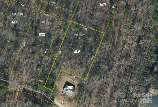 2240 Magnolia Place #1