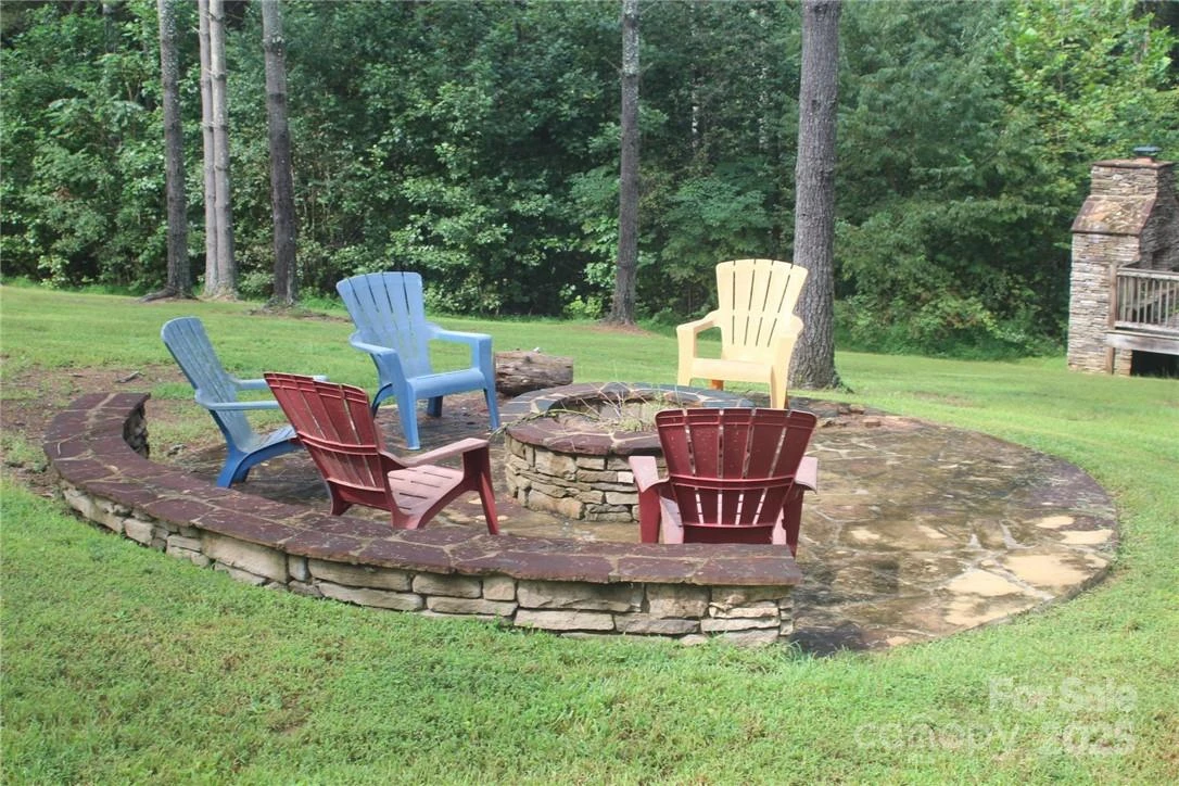 1168 Lakeside Way #13 - Photo 8