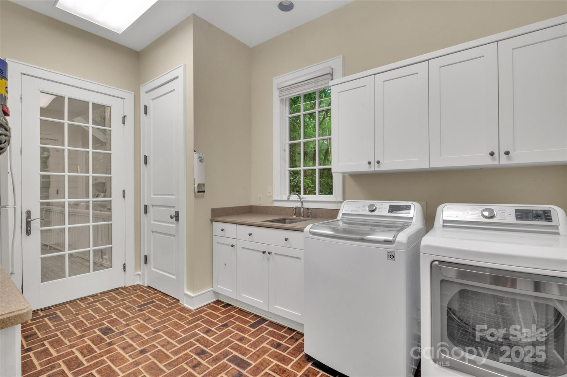 1957 & 1923 Cold Mountain Road - Photo 21