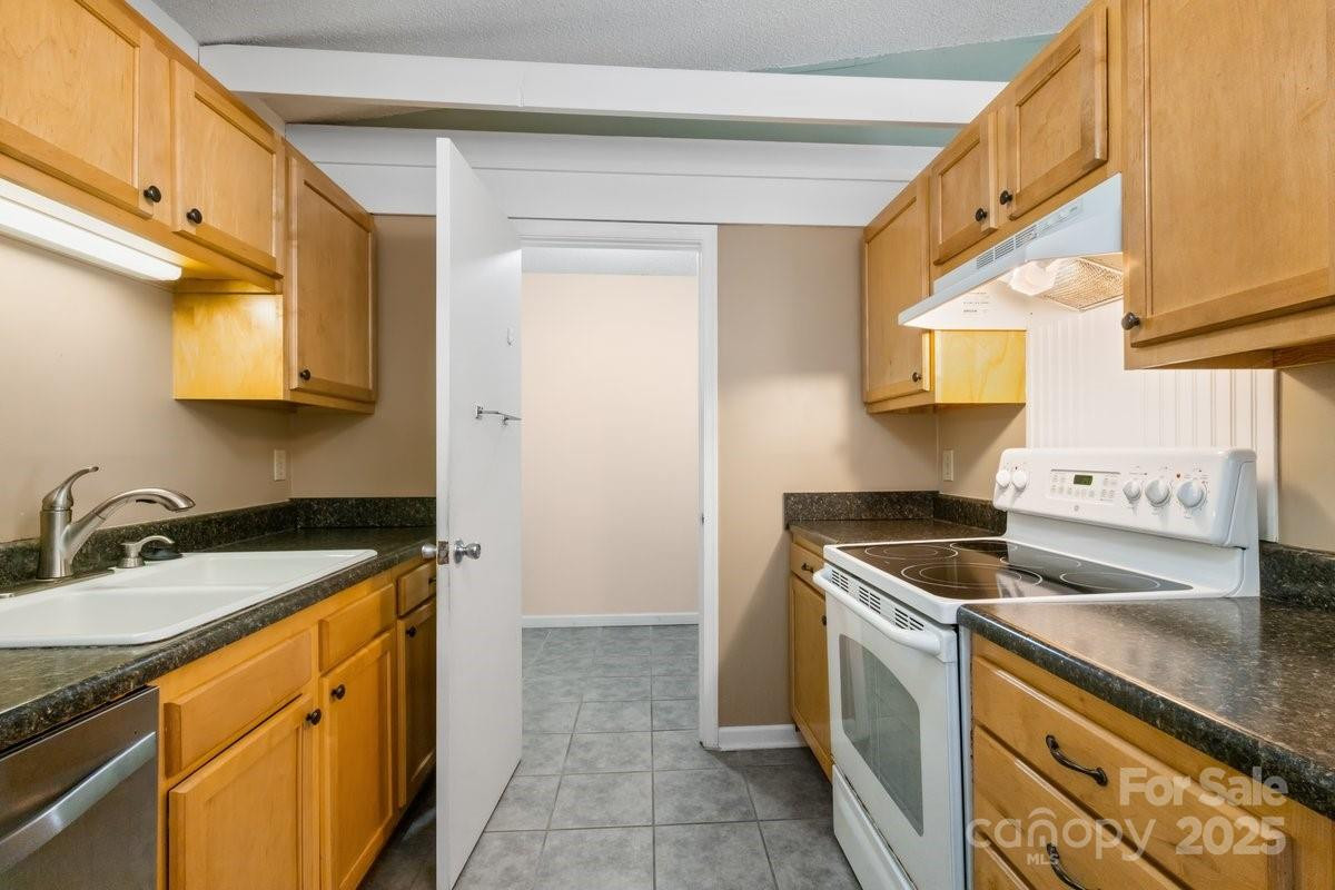 65 Knoll Ridge Drive - Photo 11