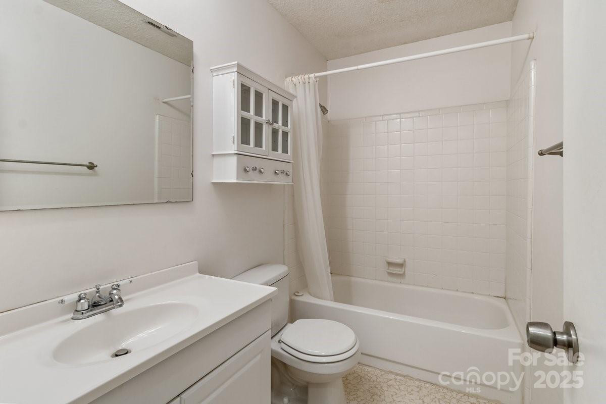 65 Knoll Ridge Drive - Photo 14