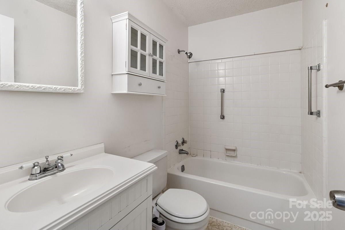 65 Knoll Ridge Drive - Photo 19