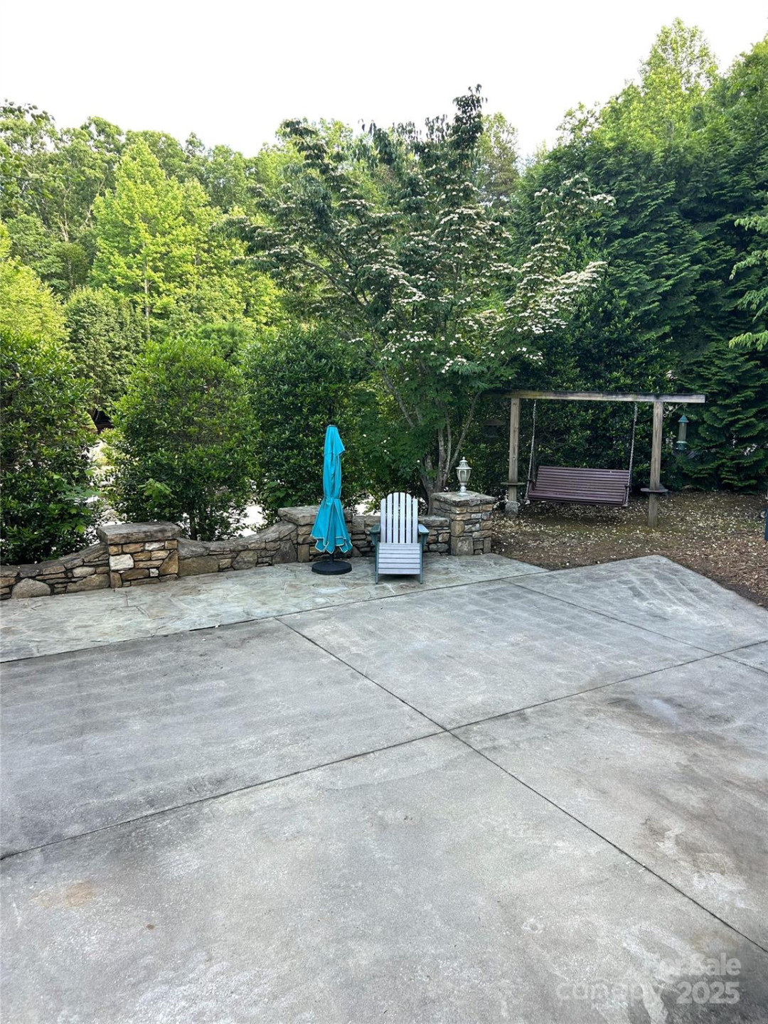 143 Cornell Circle - Photo 4