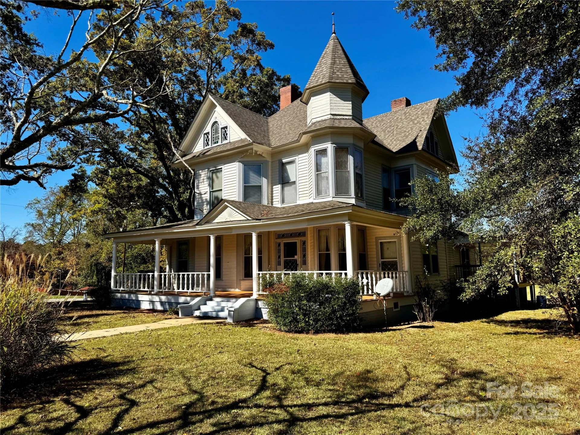 4689 Lakeview Acres Road - Photo 2