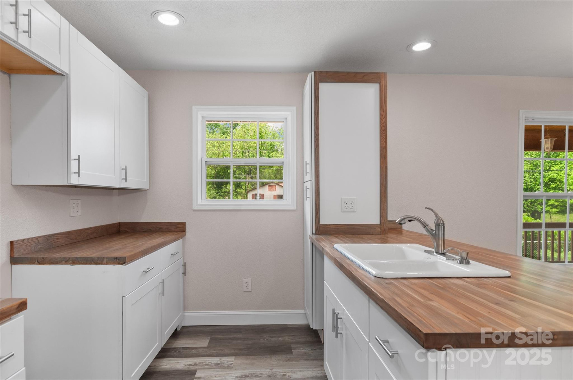32 Valley Street - Photo 12