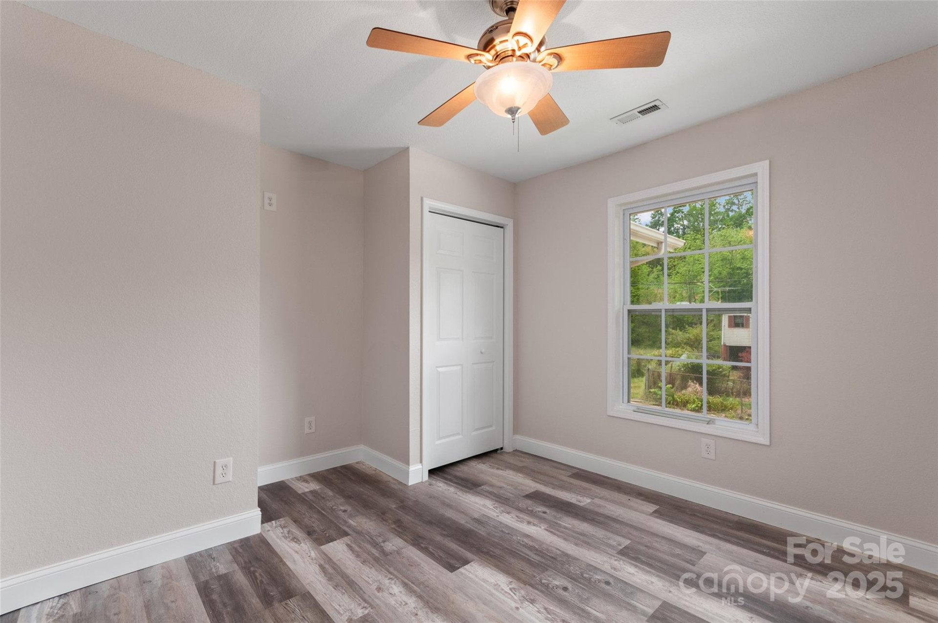 32 Valley Street - Photo 20