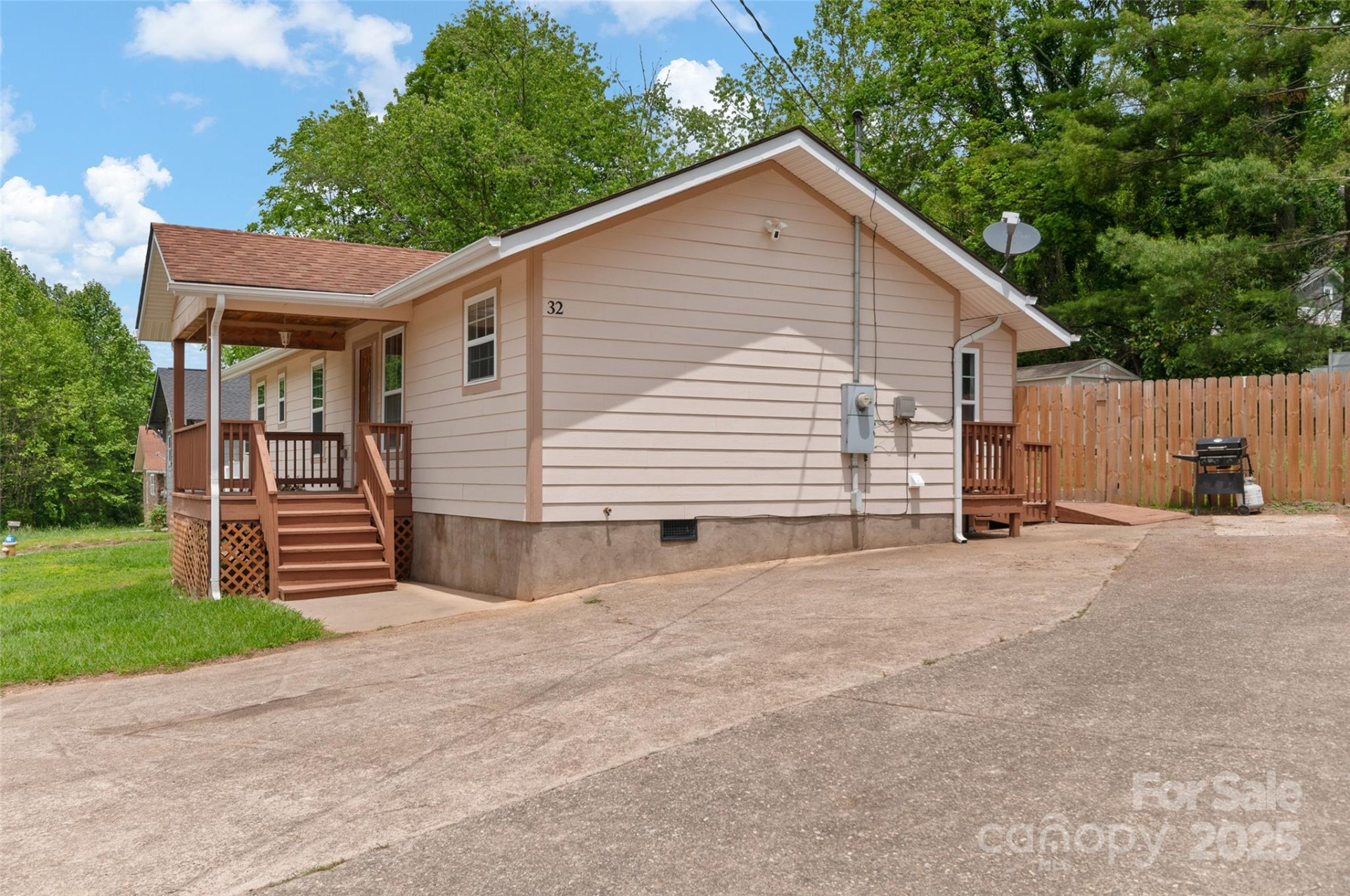 32 Valley Street - Photo 24
