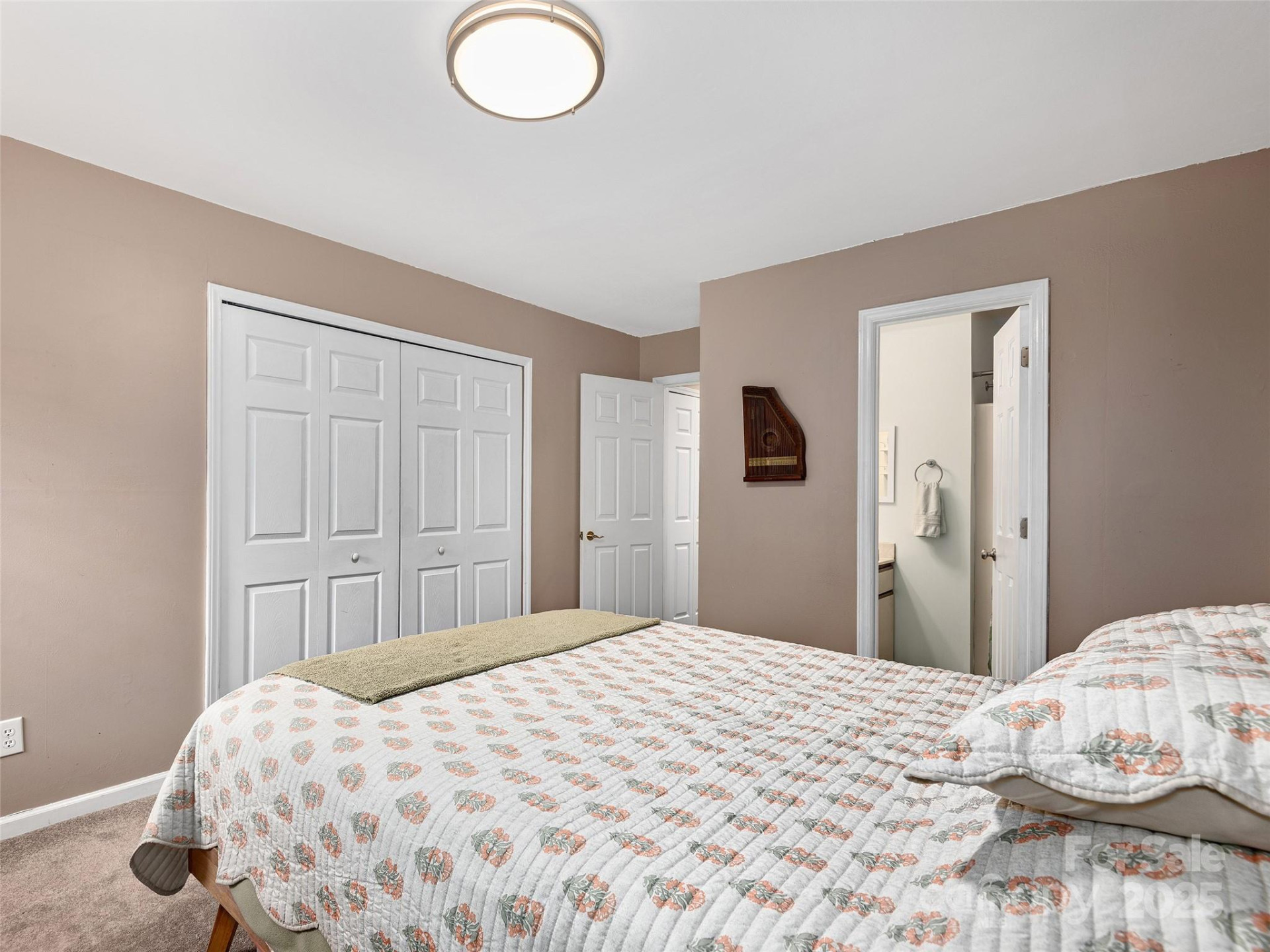 304 Abbey Circle - Photo 11