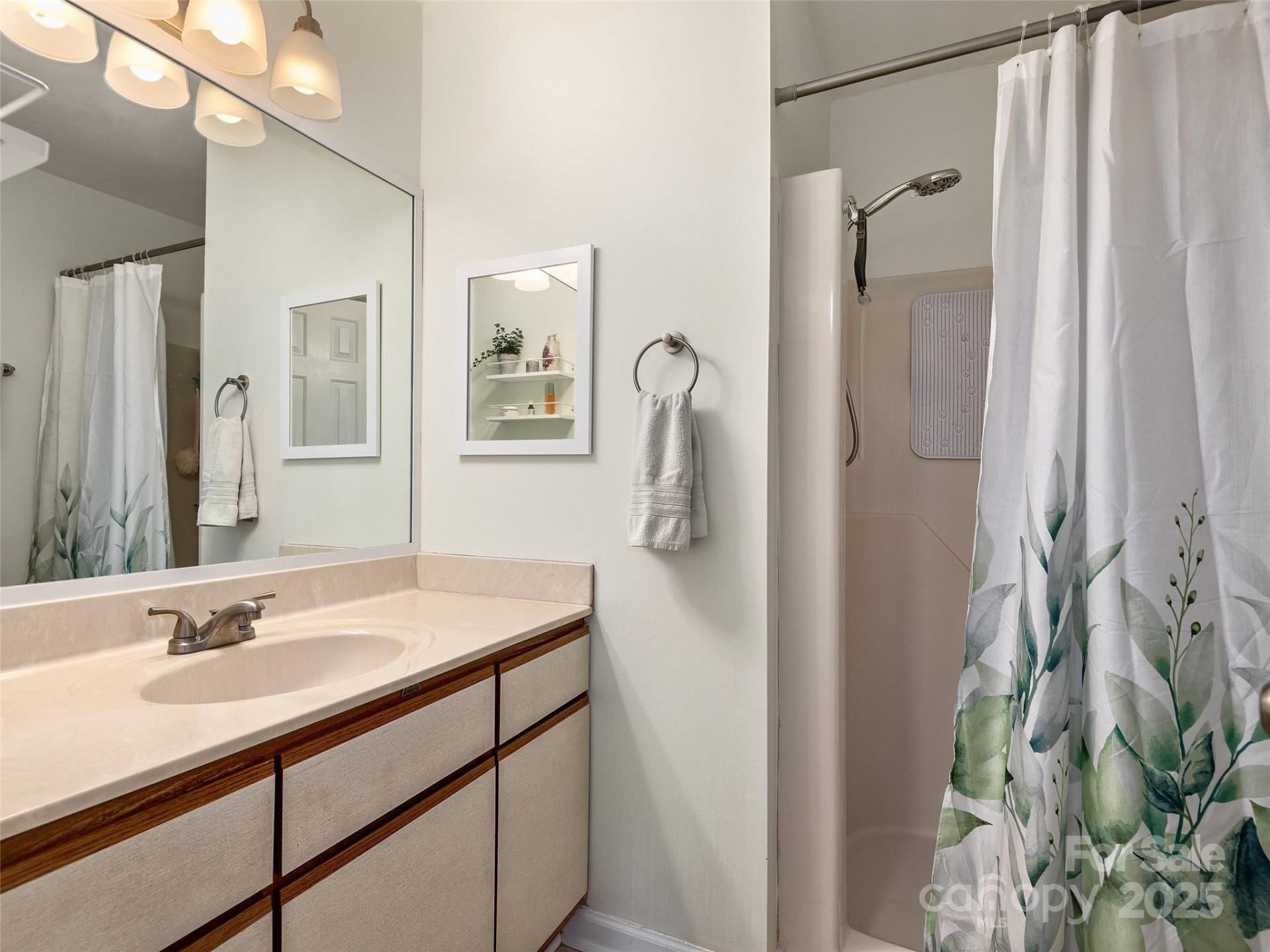 304 Abbey Circle - Photo 12