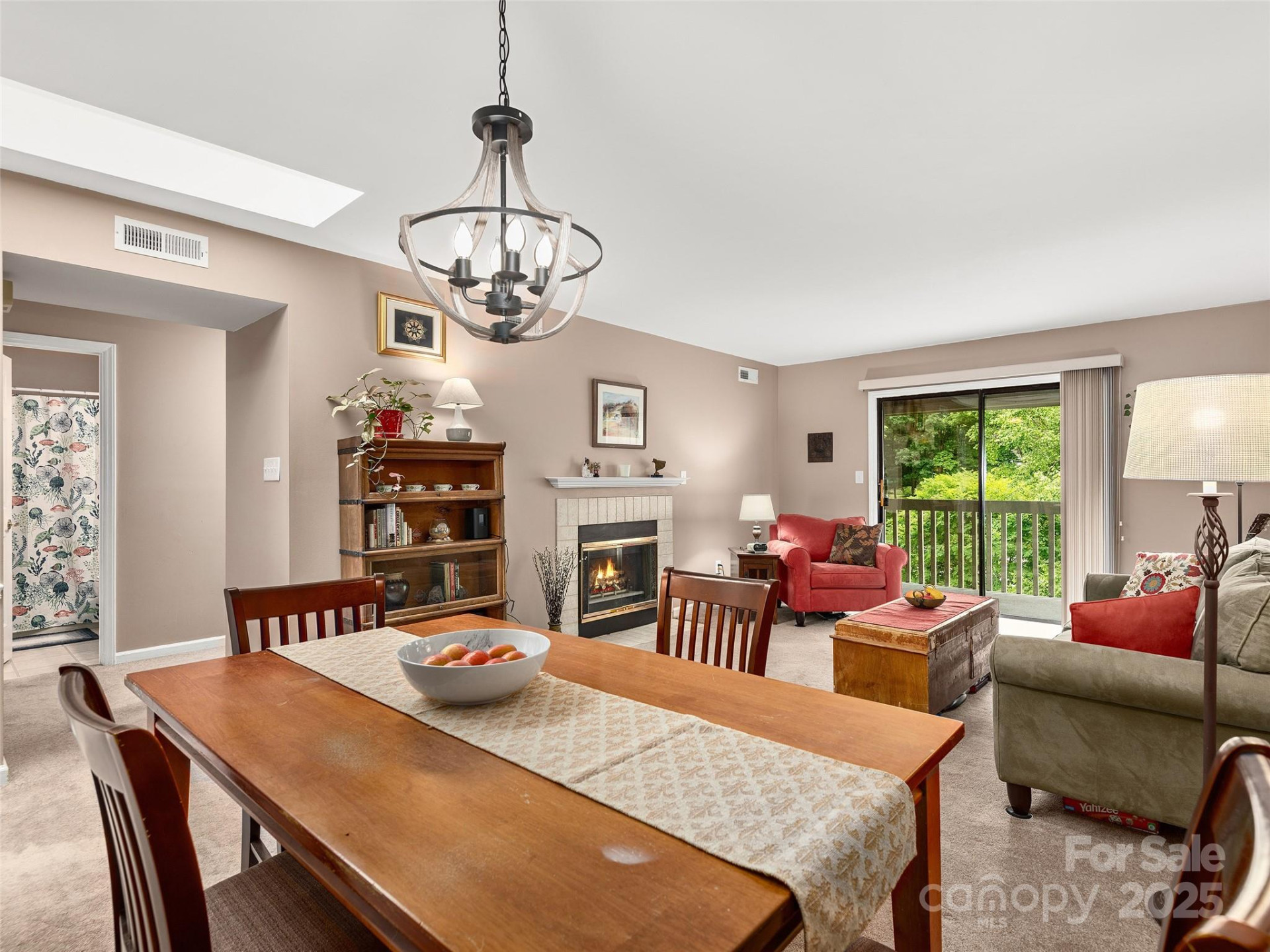 304 Abbey Circle - Photo 6