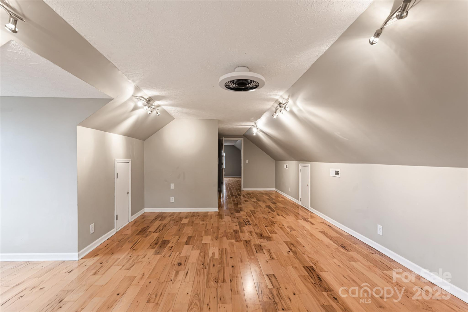 837 California Avenue - Photo 44