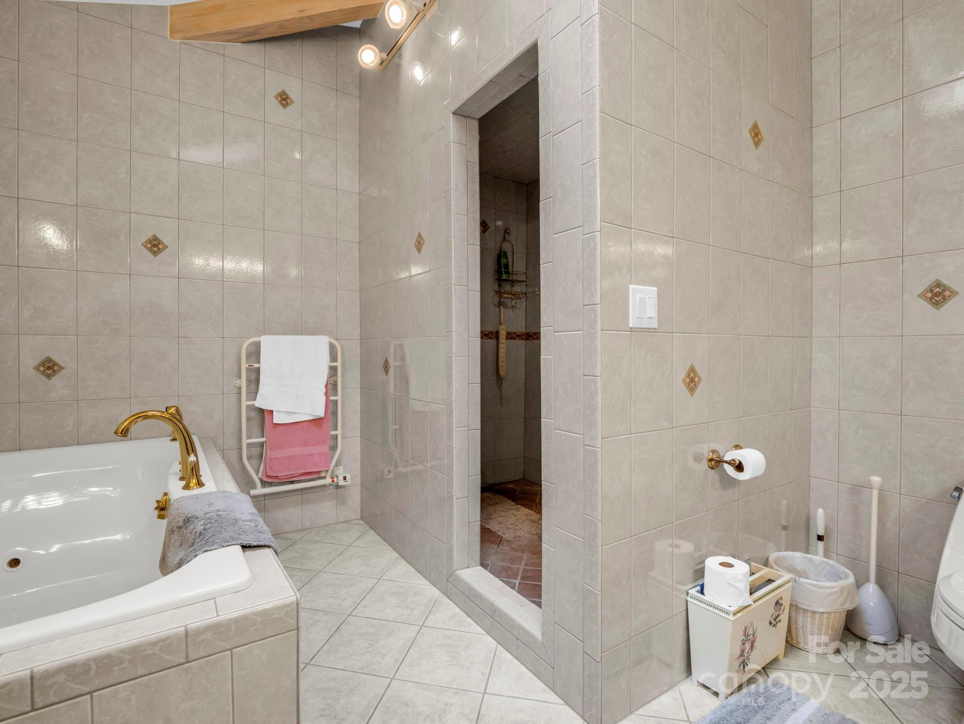 698 Youngs Mountain Drive - Photo 13