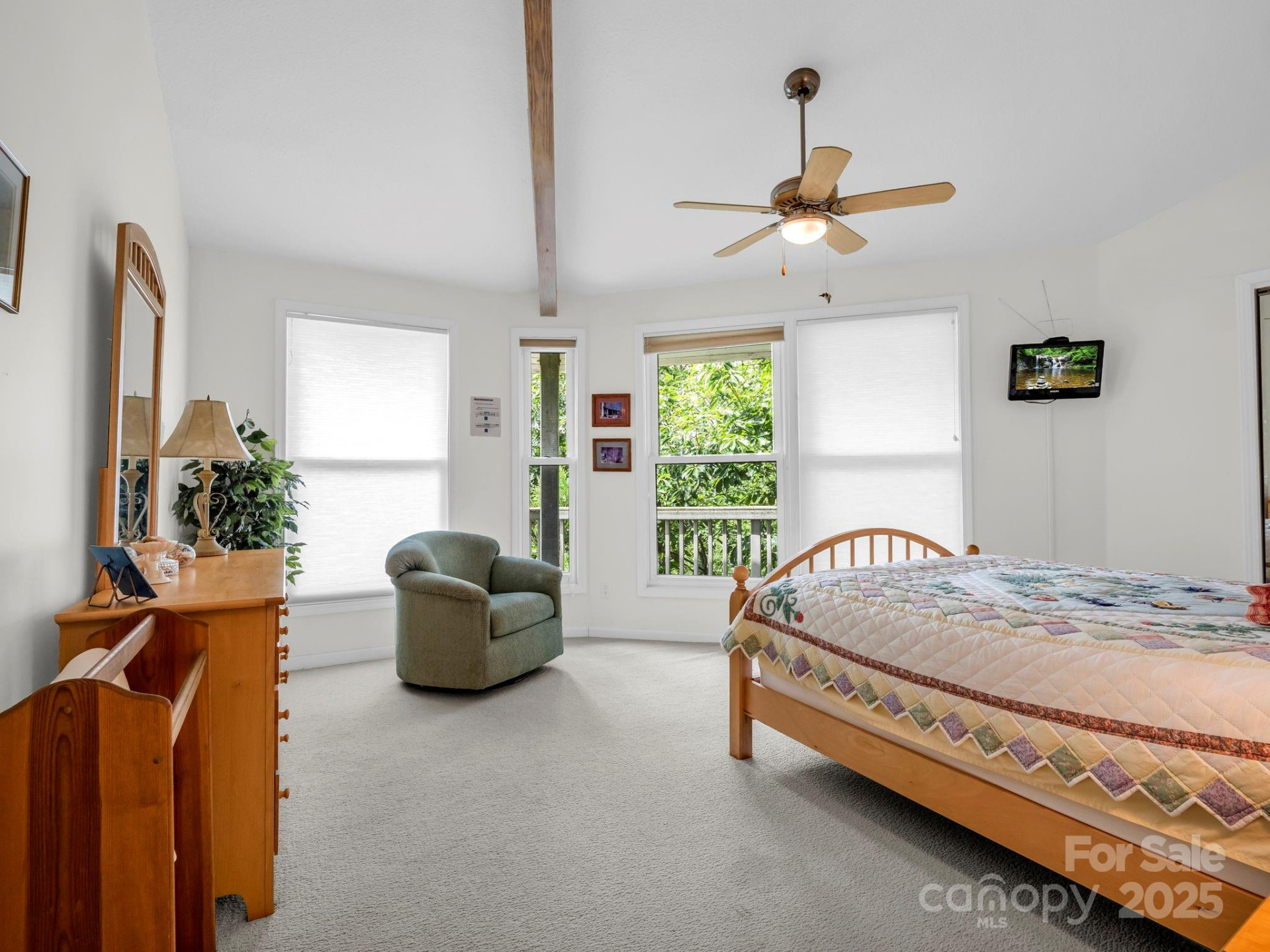 698 Youngs Mountain Drive - Photo 23