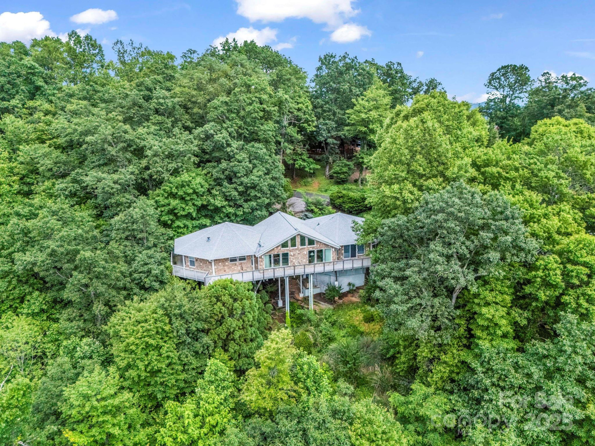 698 Youngs Mountain Drive - Photo 31