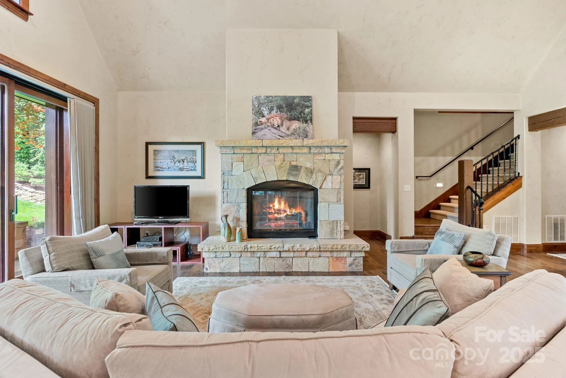 577 Walnut Valley Parkway - Photo 5