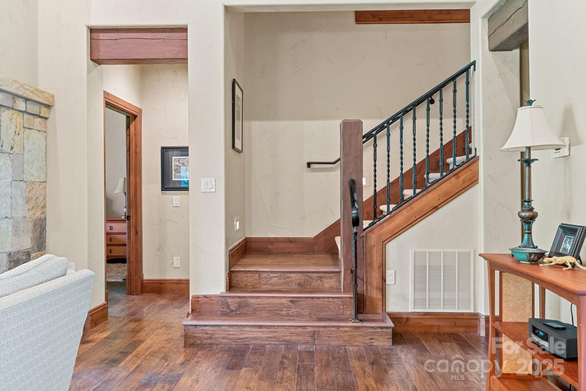 577 Walnut Valley Parkway - Photo 9