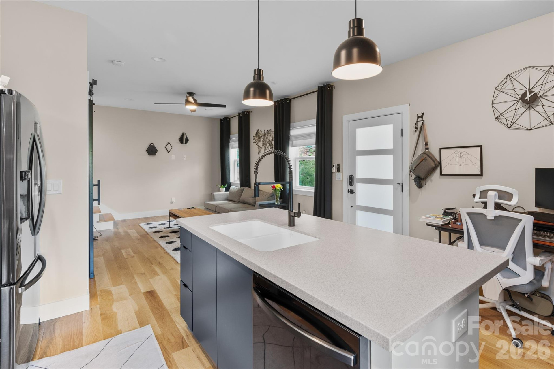 109 Thurland Avenue - Photo 13