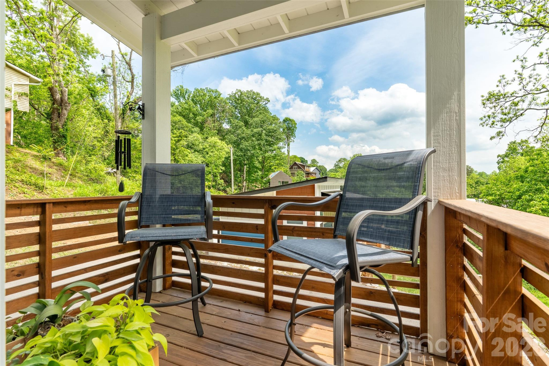 109 Thurland Avenue - Photo 5