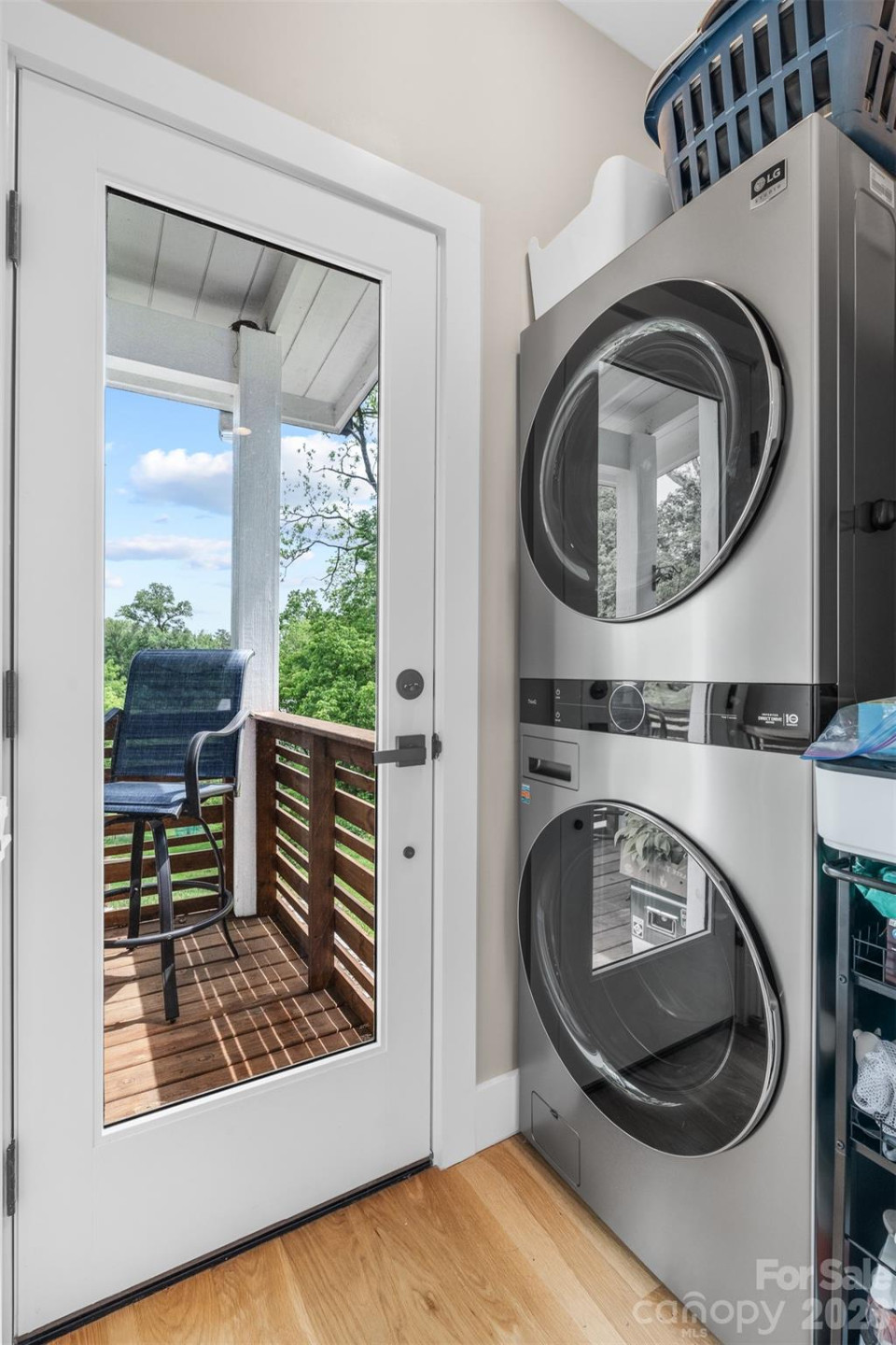 109 Thurland Avenue - Photo 6