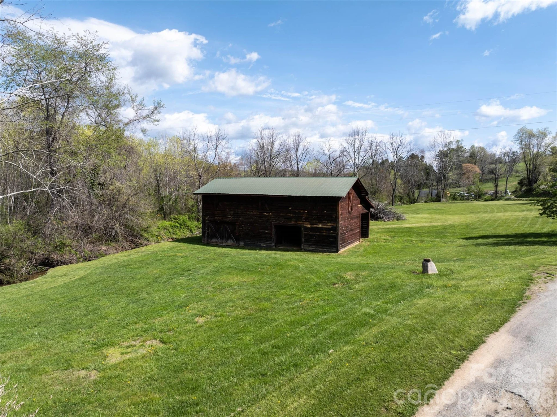 20 & 28 Toby Drive - Photo 3