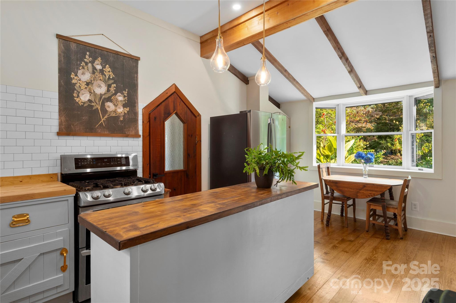 528 Padgettown Road - Photo 4