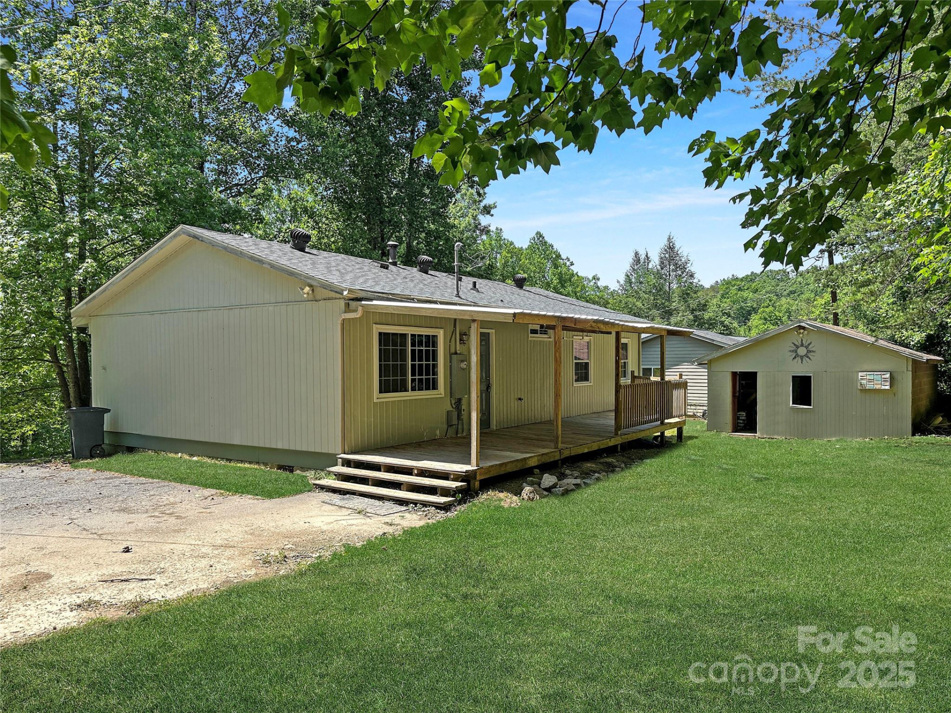 488 John Swofford Road - Photo 2