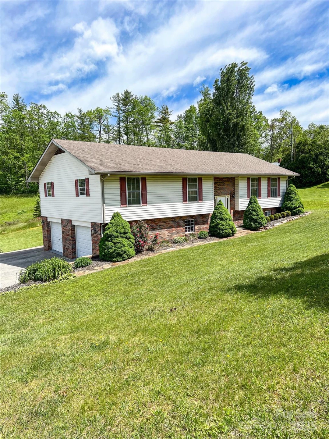 660 Halltown Road