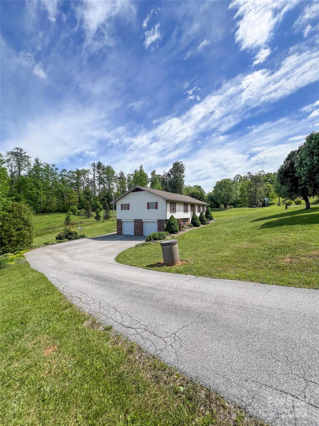 660 Halltown Road - Photo 2