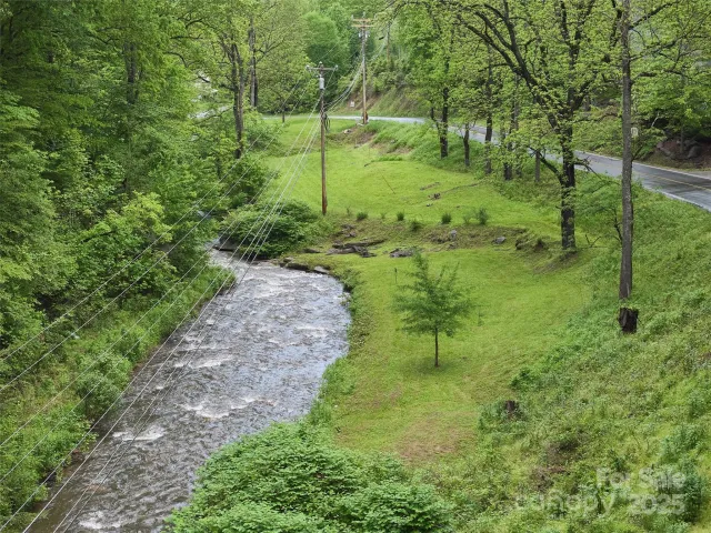 210 Conleys Creek Road, Whittier, NC, 28789