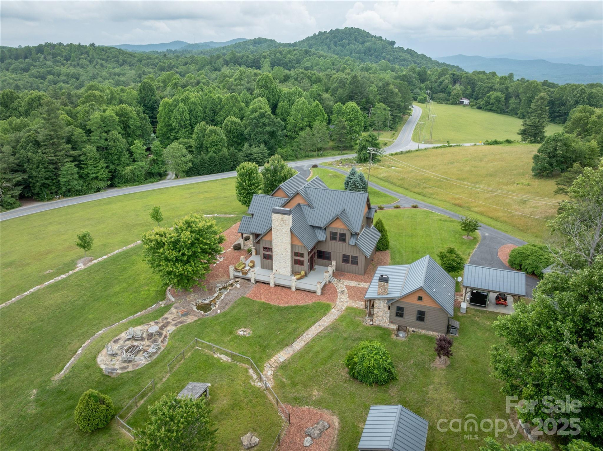 4862 Pinnacle Mountain Road - Photo 80