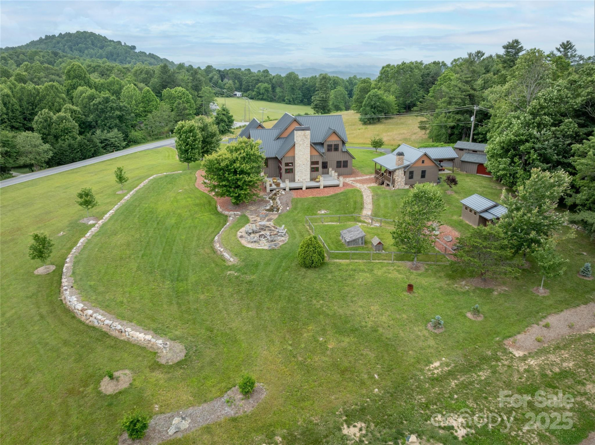 4862 Pinnacle Mountain Road - Photo 82