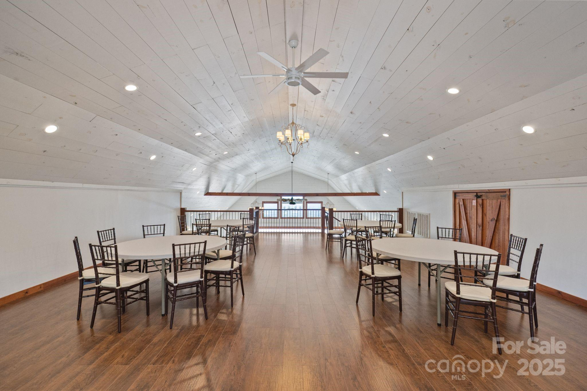 6572 Burkemont Road - Photo 16