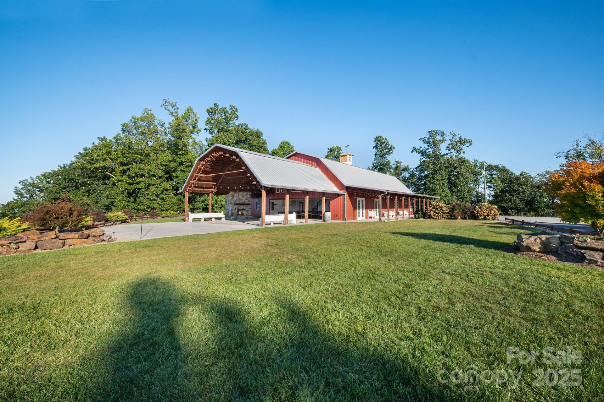 6572 Burkemont Road - Photo 19