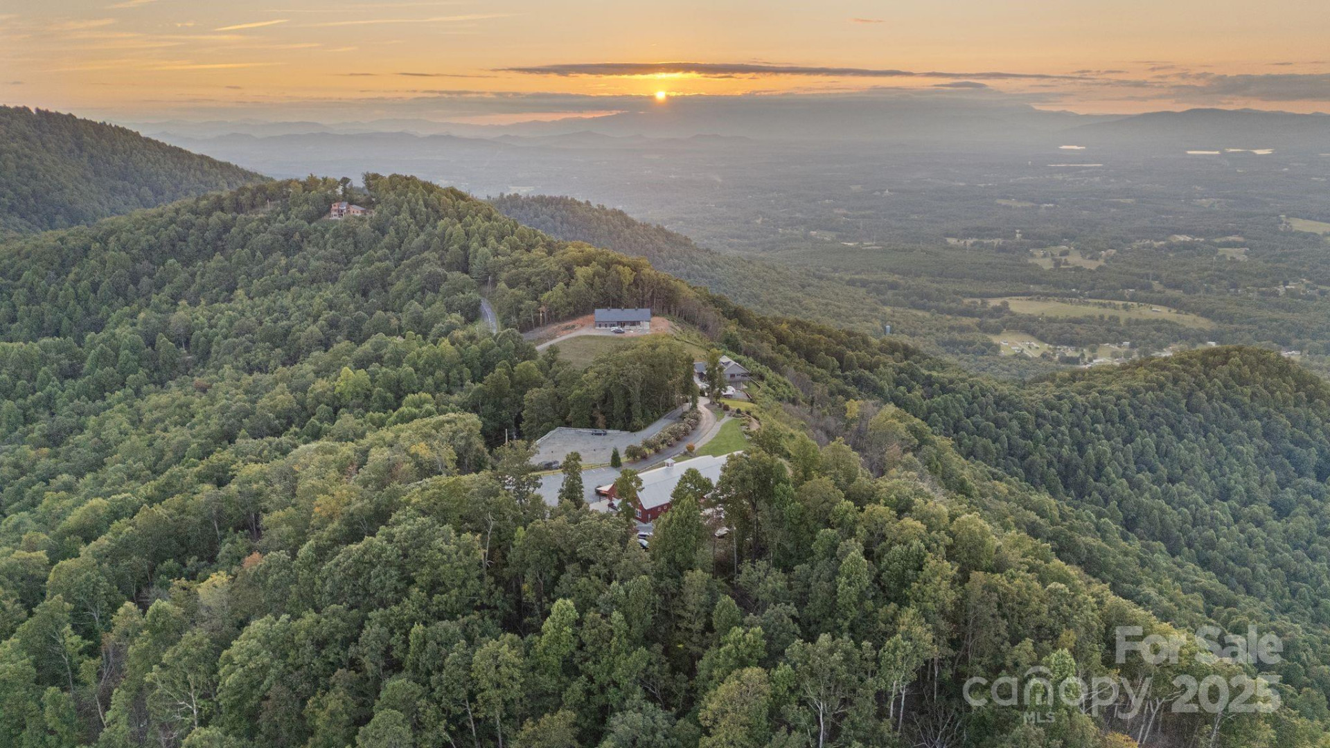 6572 Burkemont Road - Photo 4