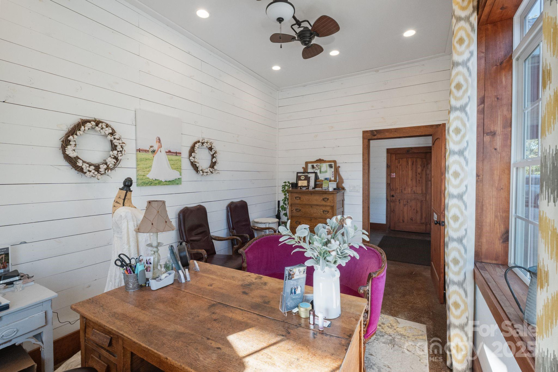 6572 Burkemont Road - Photo 31