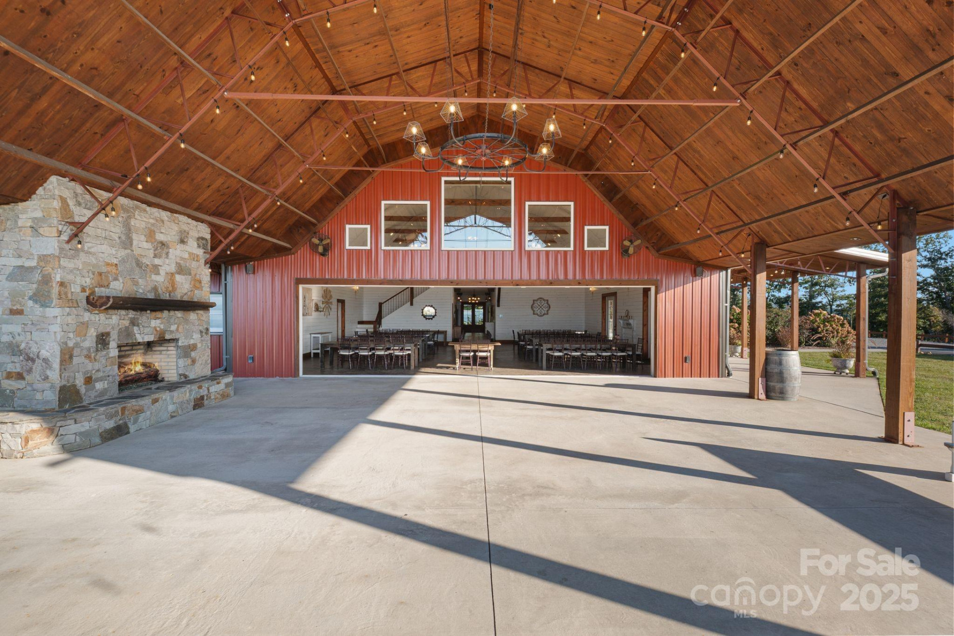 6572 Burkemont Road - Photo 34