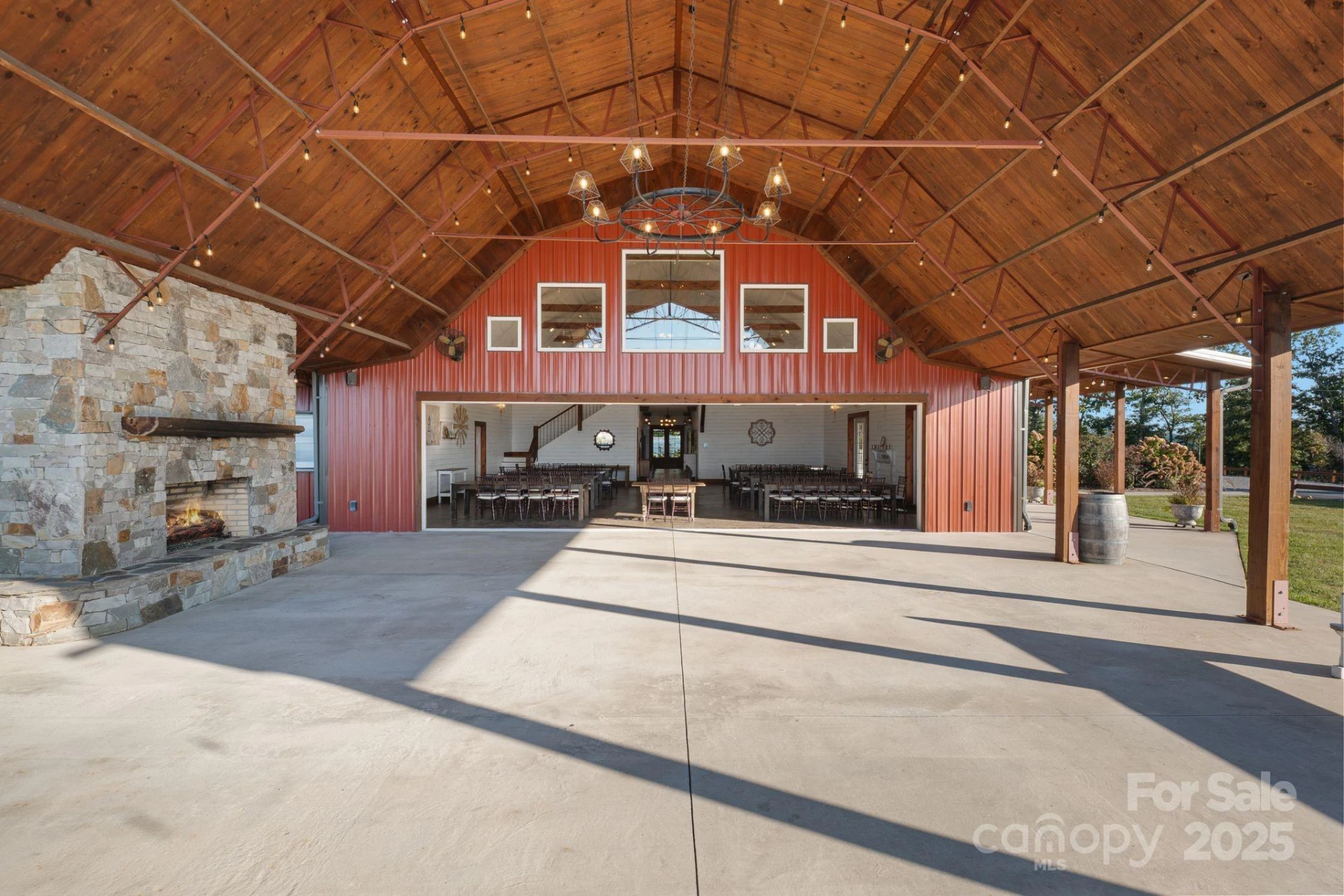6572 Burkemont Road - Photo 34