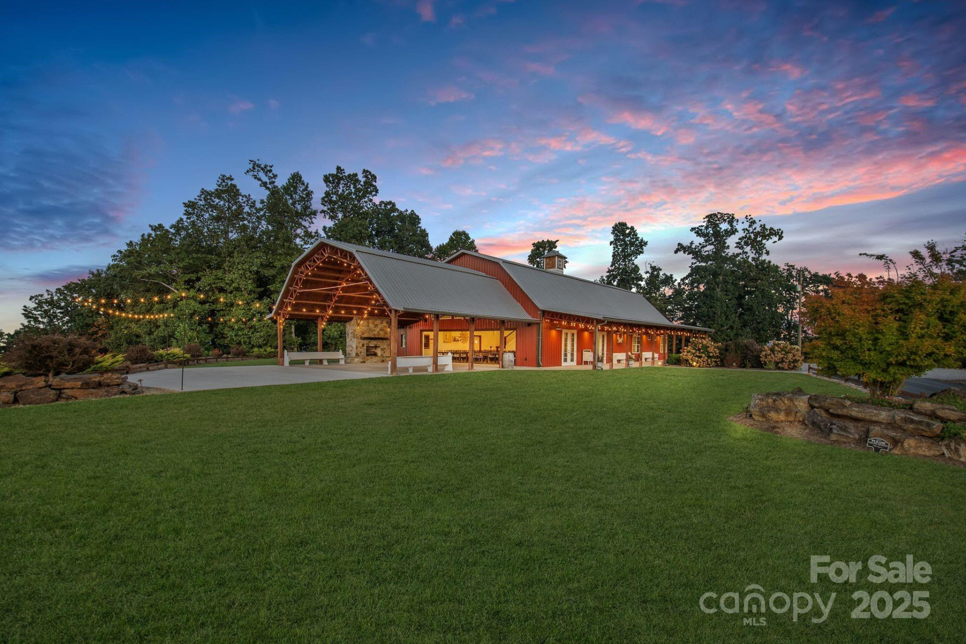 6572 Burkemont Road - Photo 5